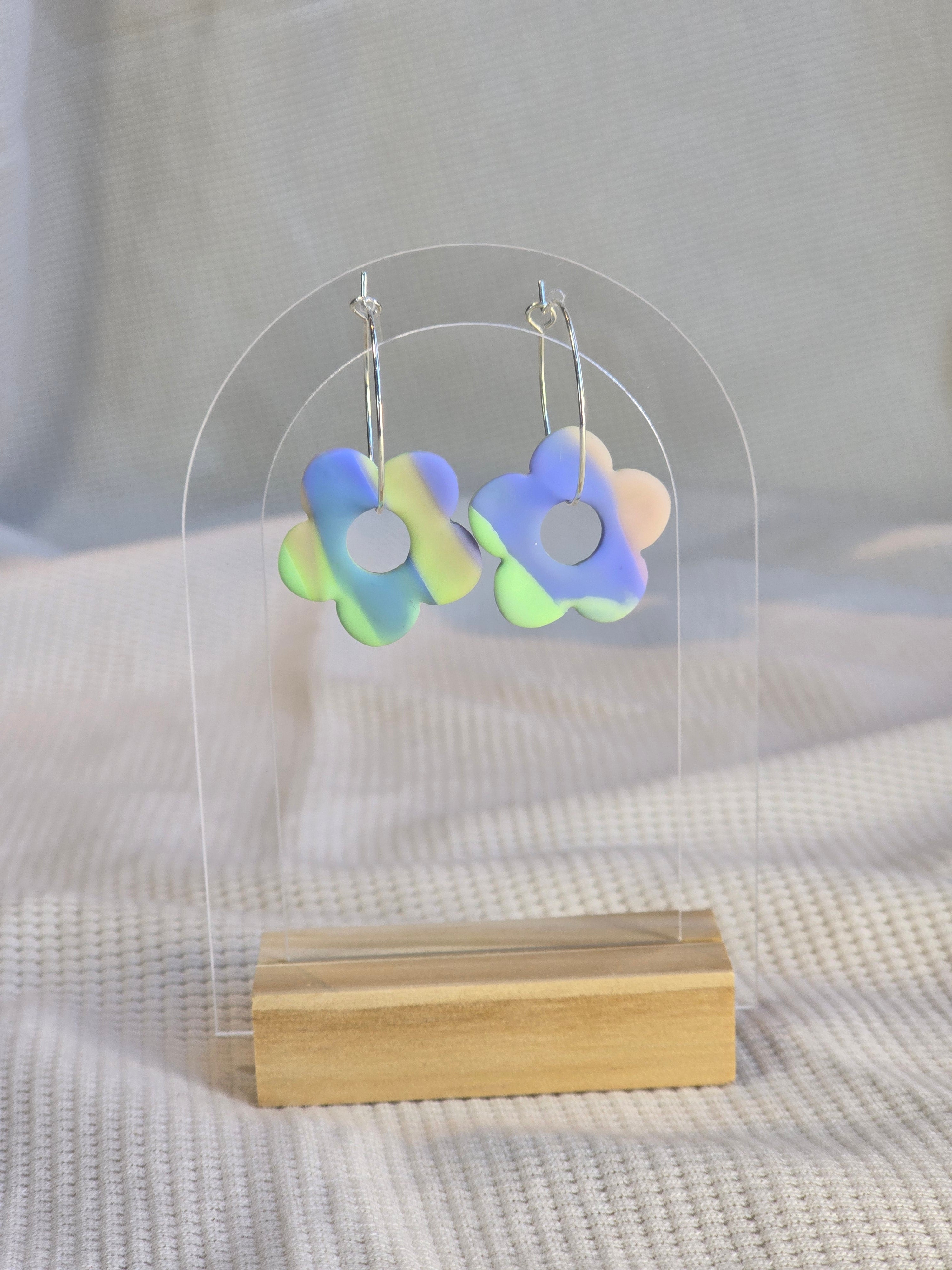 Flower Hoops Large, oorbellen in diverse kleuren