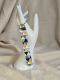 Geometrische wit, grijs met blauwe print sleutelhangers