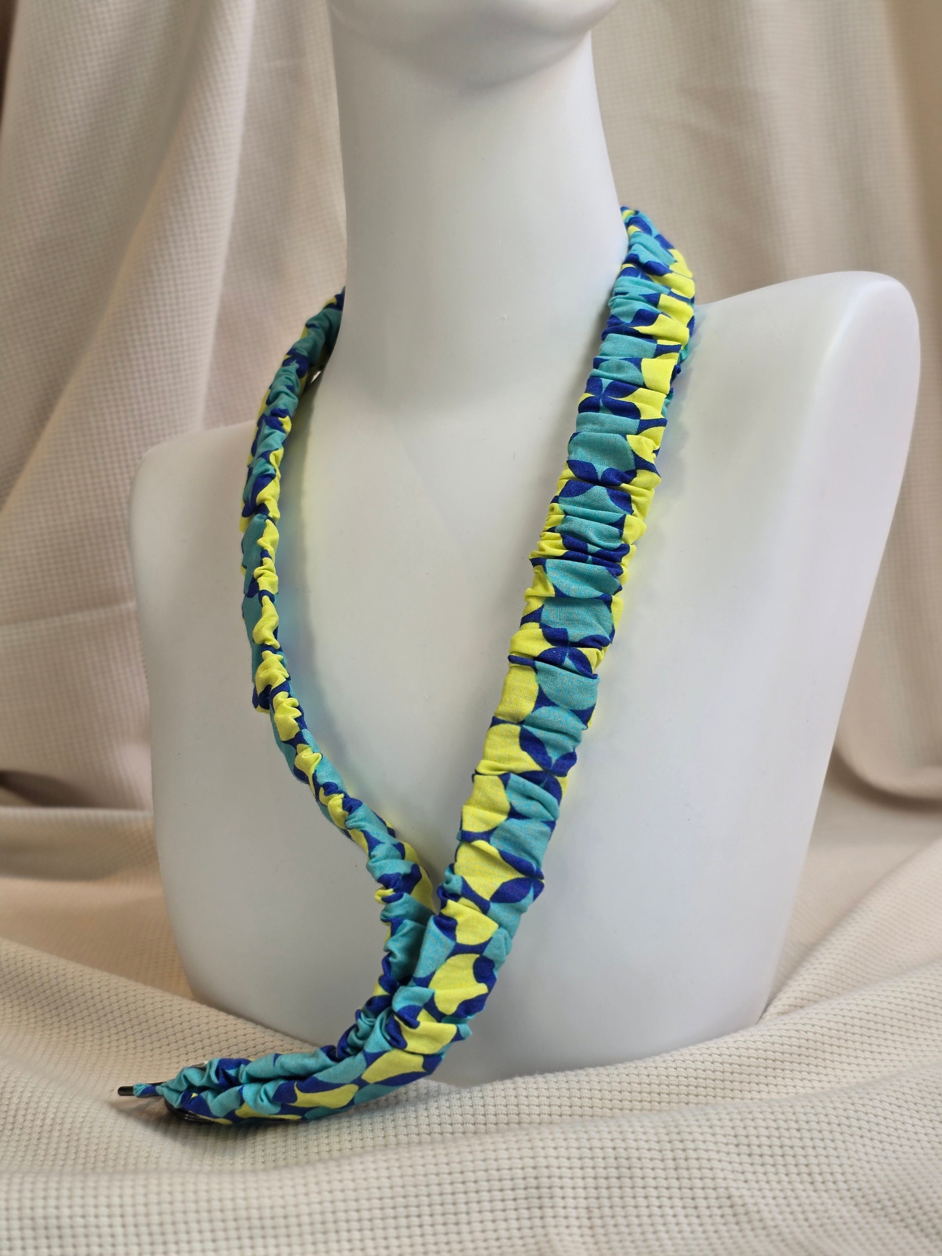 Retro blauwtinten met lime, groene kleur print keycord en -sleutelhangers