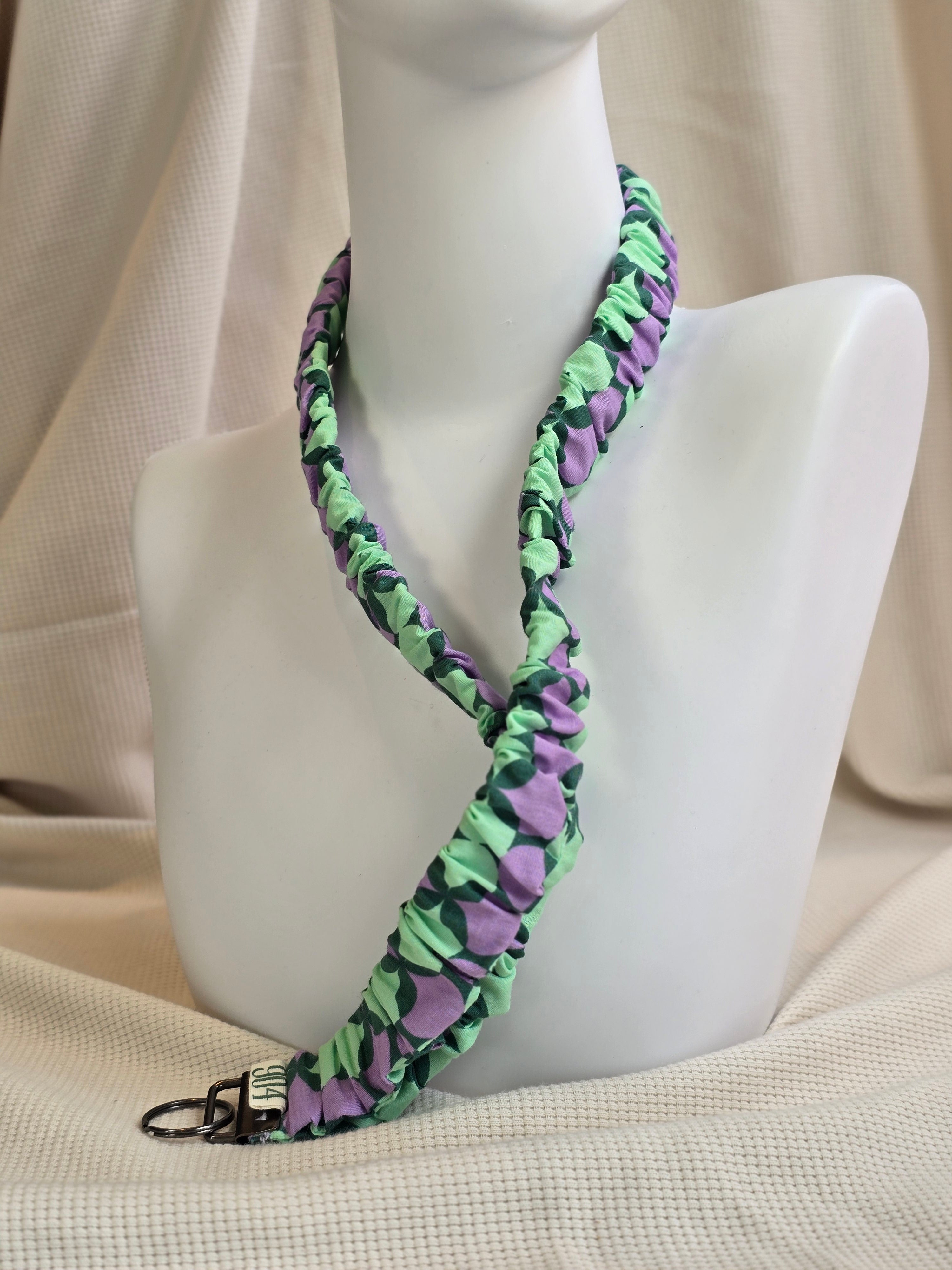 Retro lila, groen en met lichte mint kleur print keycord en -sleutelhangers