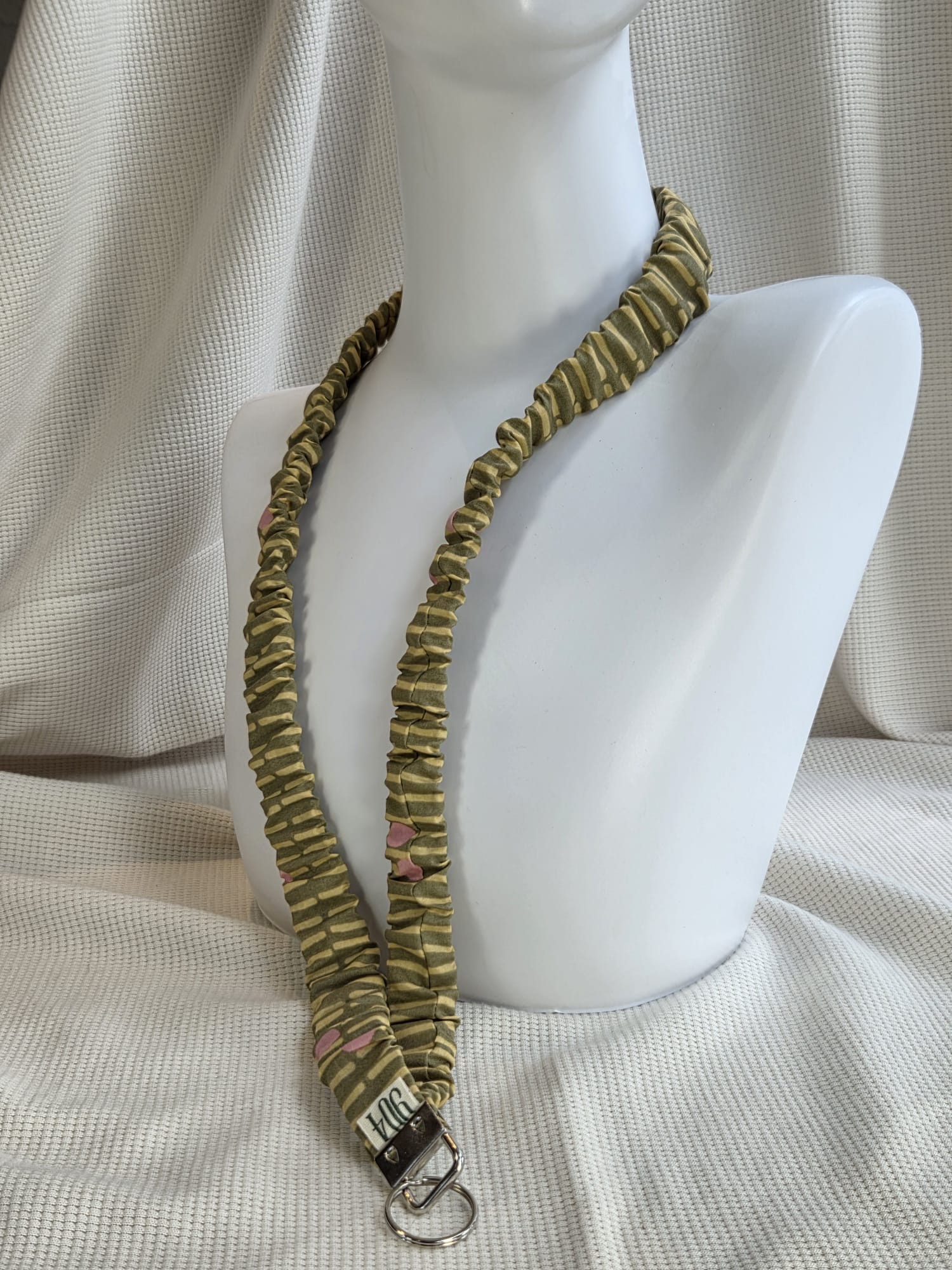 Groen gestreept scrunchie telefoonkoord, -keycord en -sleutelhangers