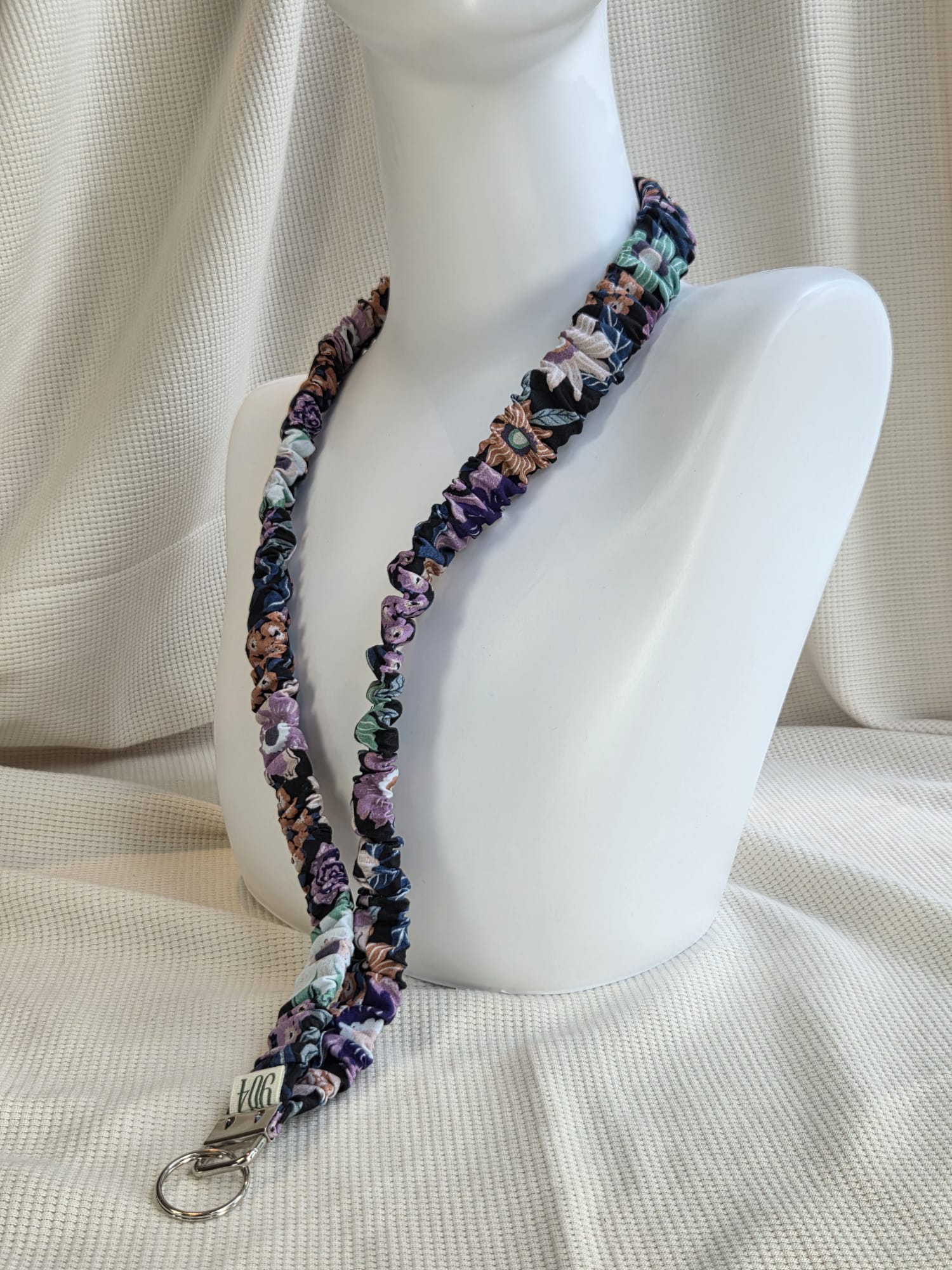 Gebloemde scrunchie telefoonkoord, -keycord en -sleutelhangers