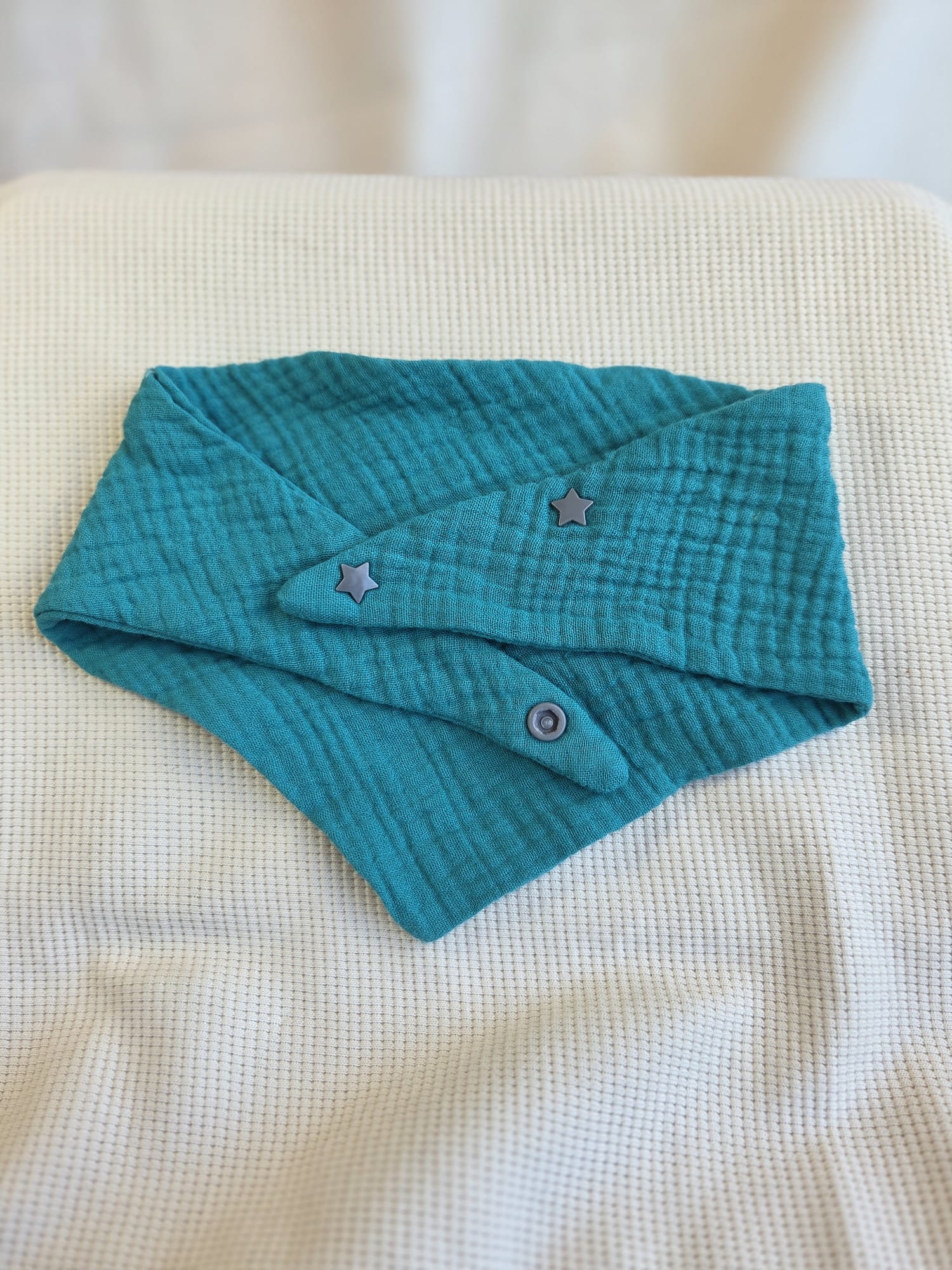 Teal puntsjaaltje double gauze, drukknopen