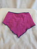 Roze puntsjaaltje double gauze, drukknopen