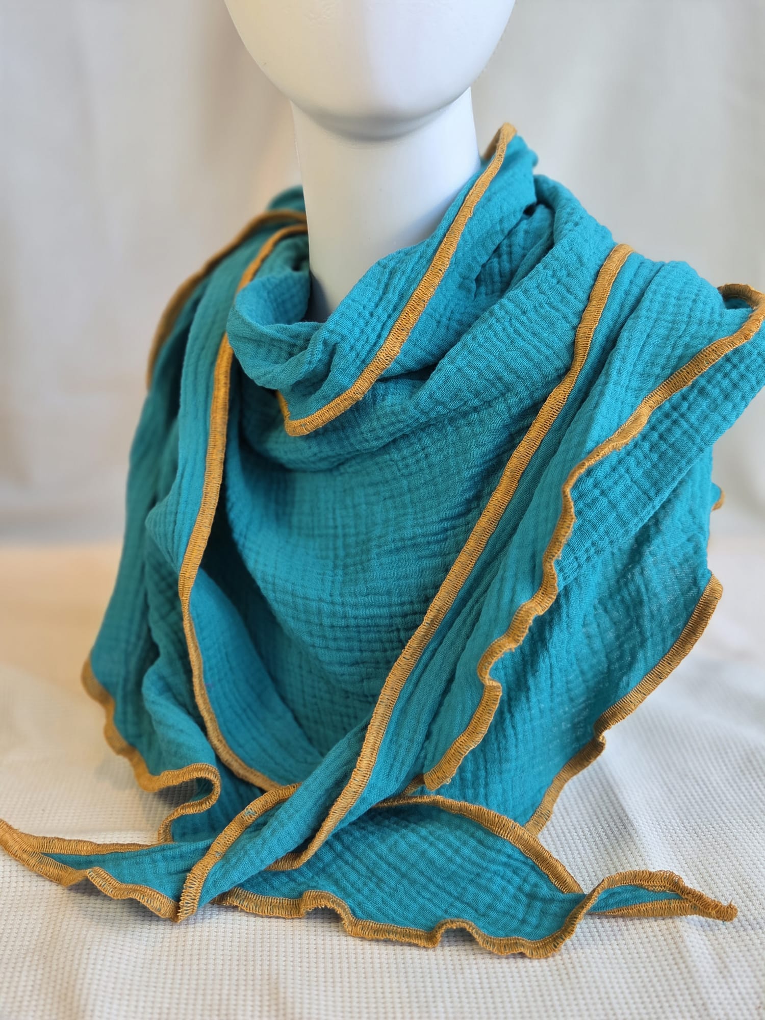 Teal kleur puntsjaal groot, double gauze