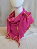 Roze kleur puntsjaal groot, double gauze