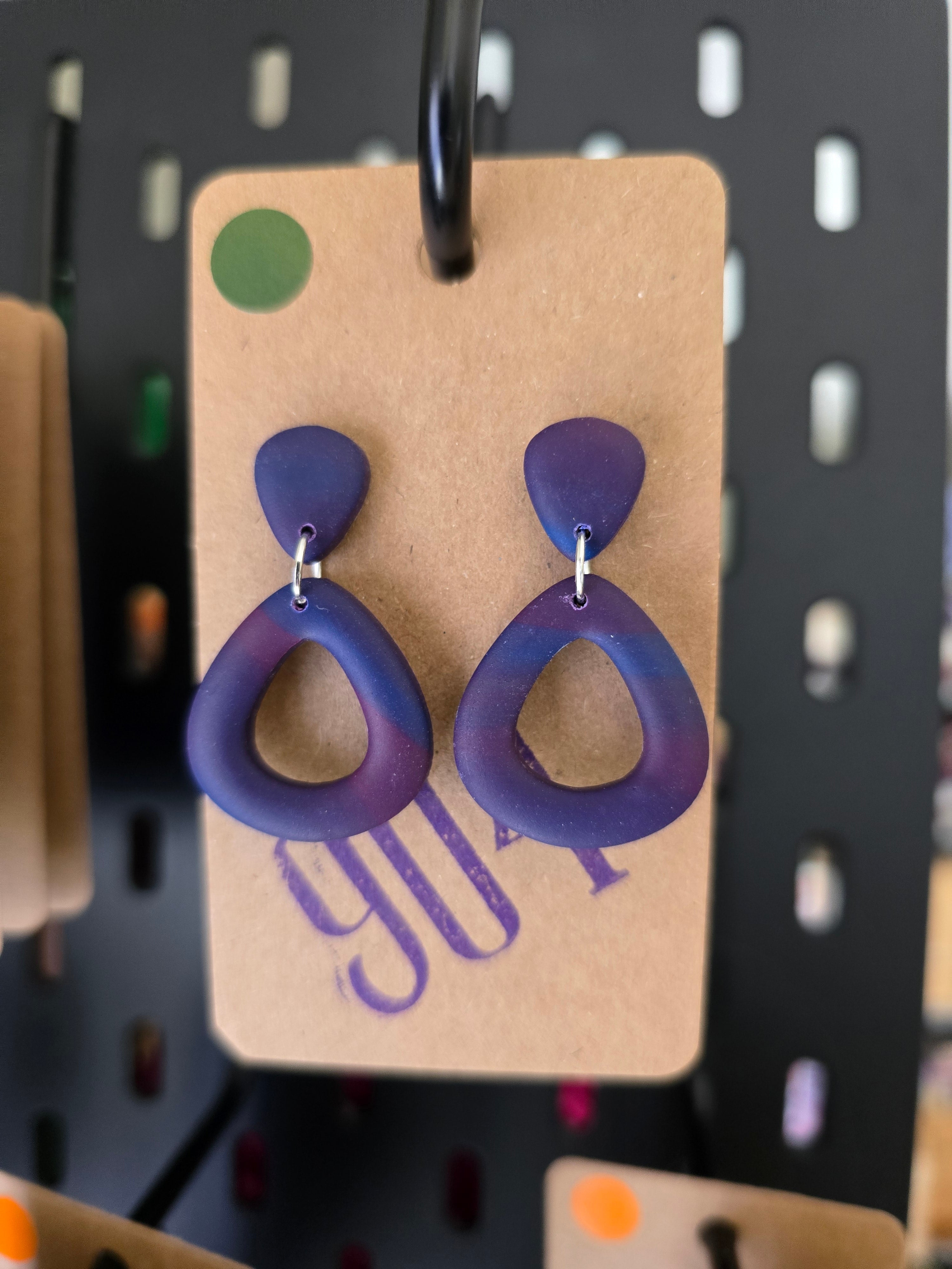 Druppel hangers, oorbellen