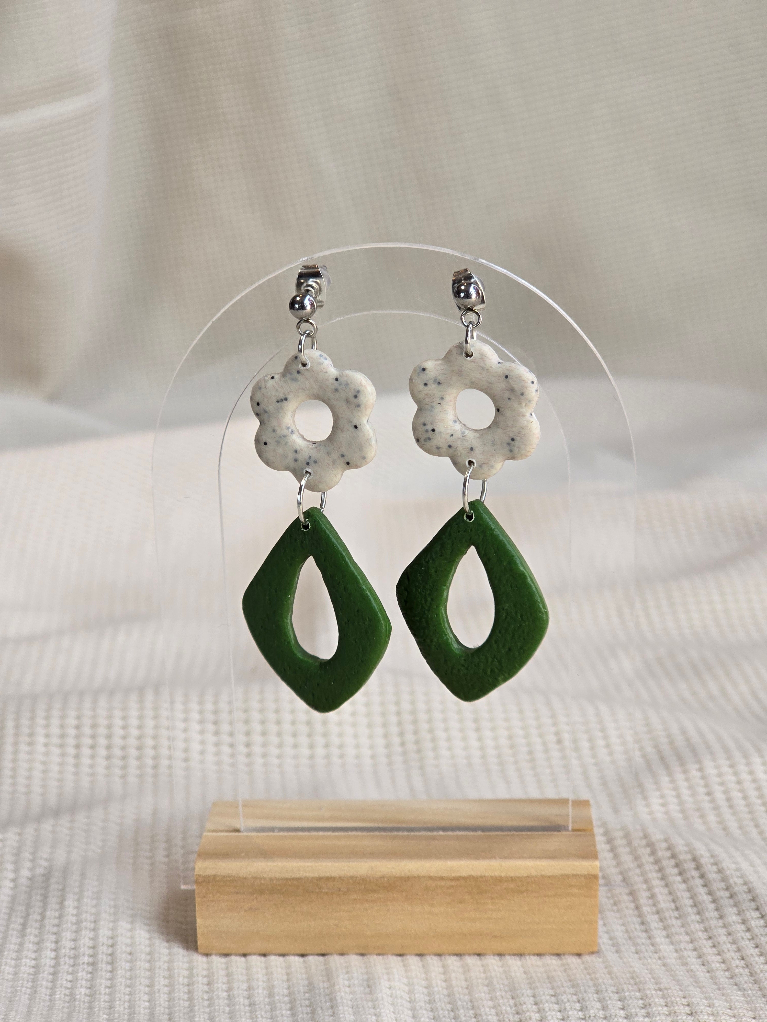 Bloom met leaf, oorbellen