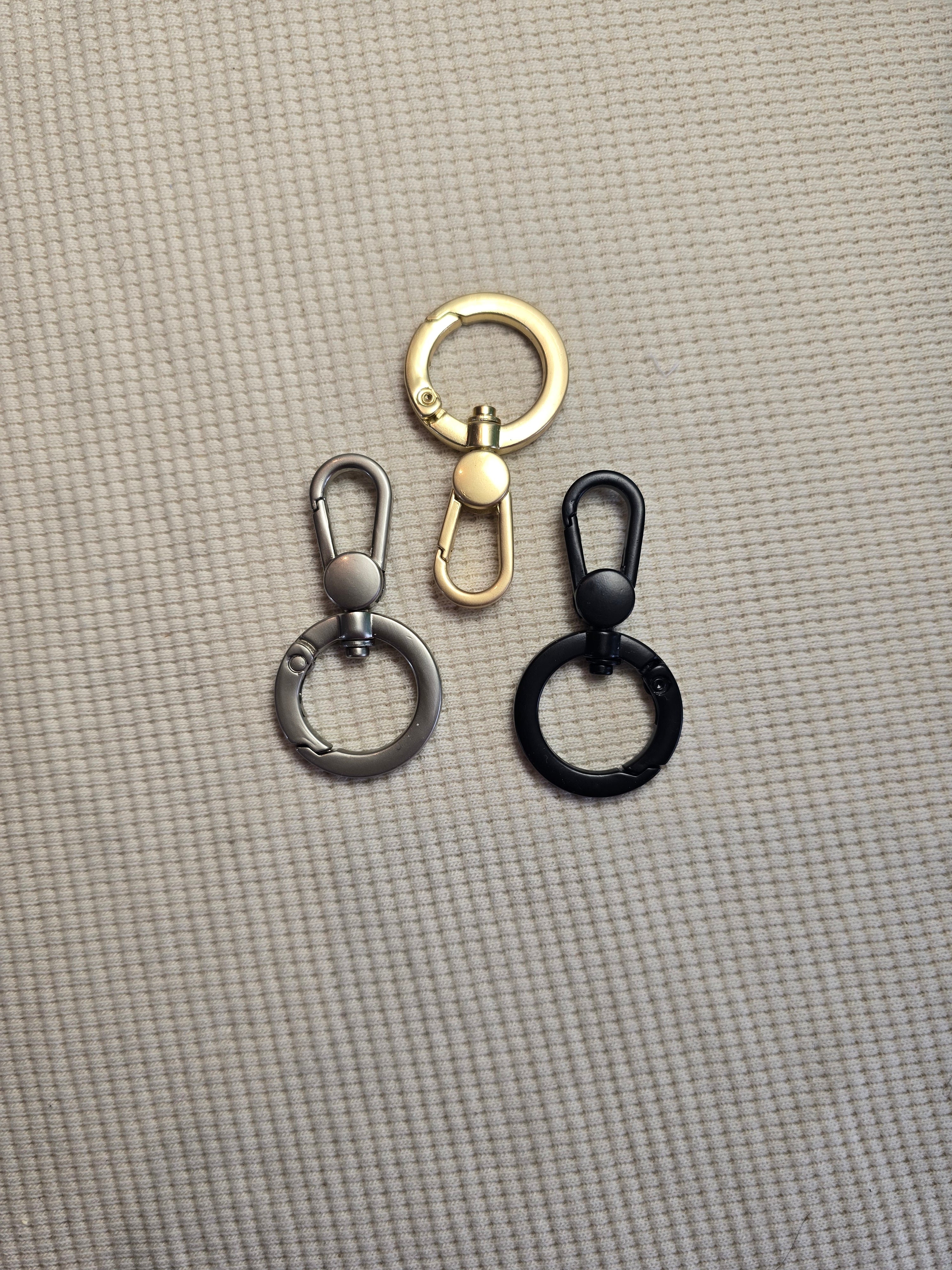 Accessoires tbv telefoonkoorden, keycords en polshangers